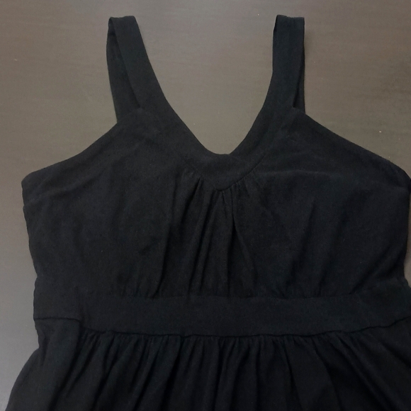 Old Navy Black Sleeveless Mini Dress - Picture 4 of 8